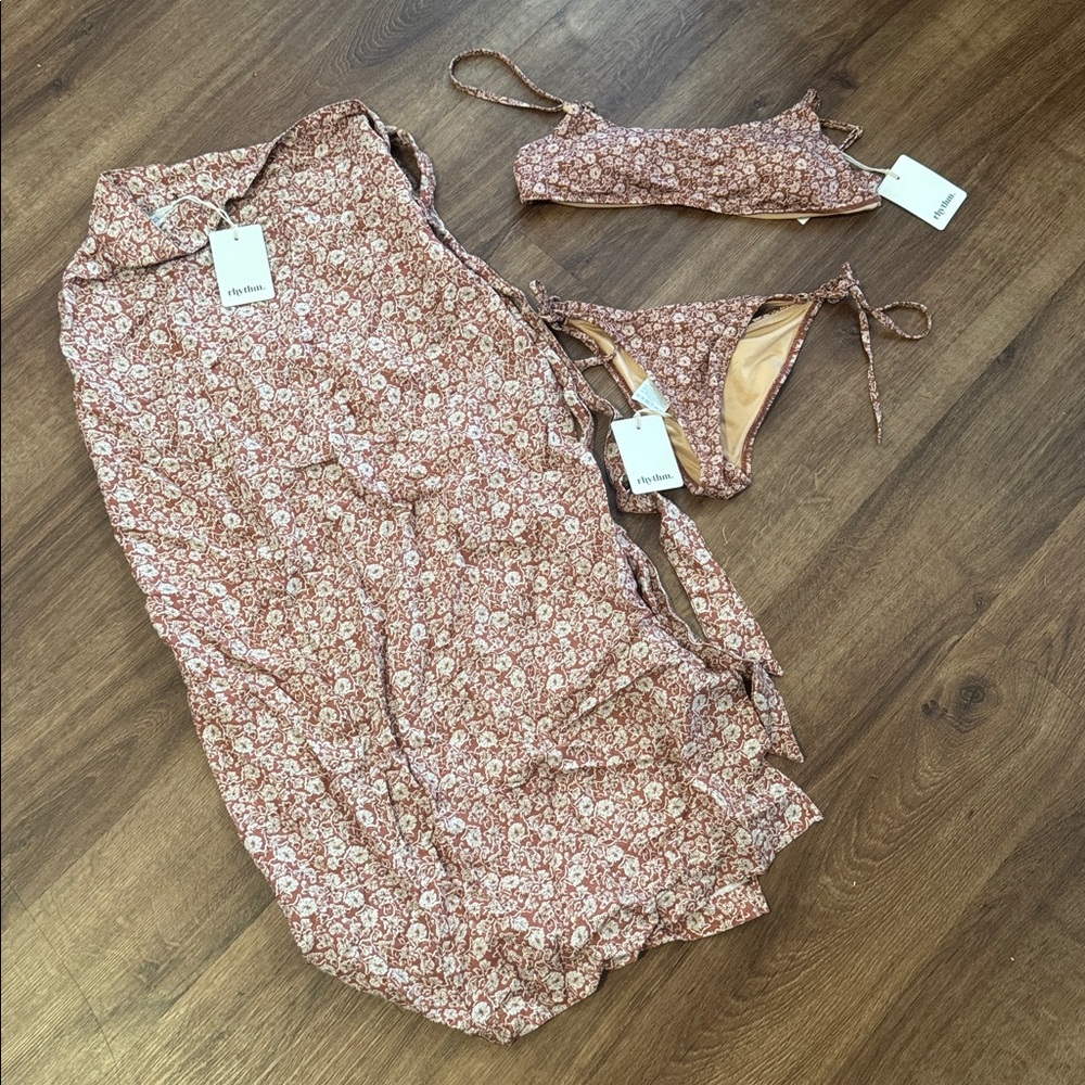 Rhythm Floral Bikini Set with Cover-Up nwt